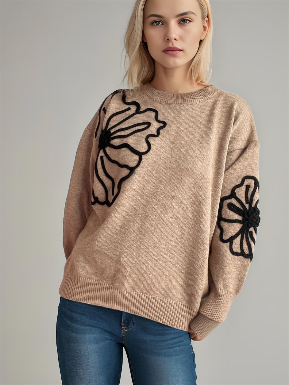 Flower Round Neck Long Sleeve Sweater